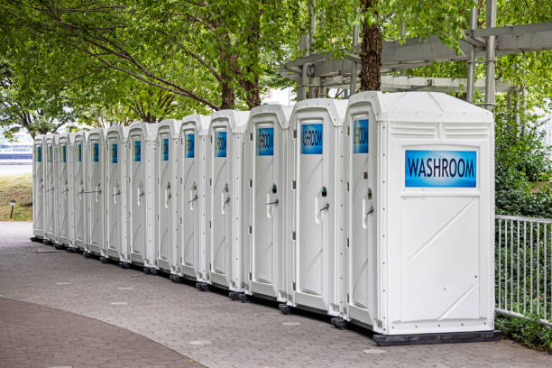 Best Emergency porta potty rental  in Burlington, KY